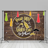 Unser Erste Väter Tag Milch Und Wein Flasche Holz Hintergrund